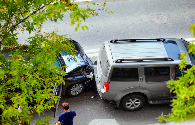 What To Do Before and After an Auto Accident